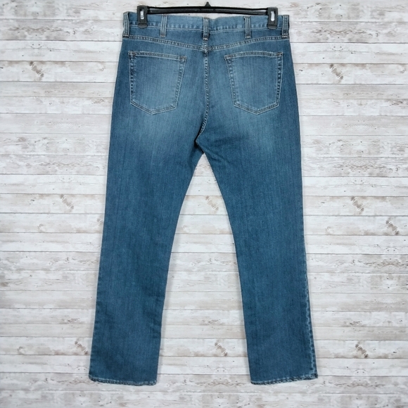 Cremieux Mens Jeans 38/32 Distressed Straight Leg 859 - Picture 2 of 5